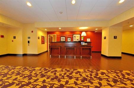 фото отеля Hampton Inn Richmond-Airport