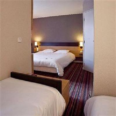 фото отеля Kyriad Tours Sud