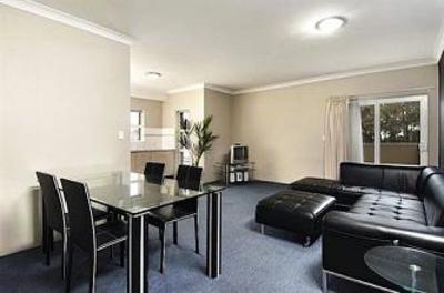 фото отеля AEA Serviced Apartments Sydney Airport