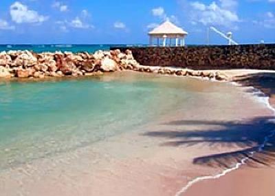 фото отеля Chrisanns Beach Resort