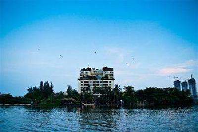 фото отеля Saigon Domaine Luxury Residences