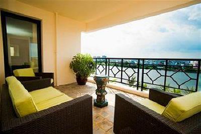фото отеля Saigon Domaine Luxury Residences