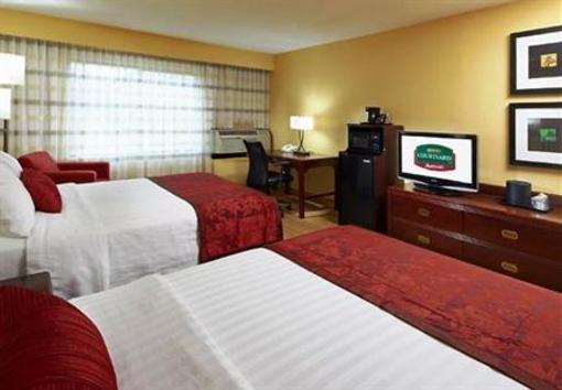 фото отеля Courtyard by Marriott Paducah West
