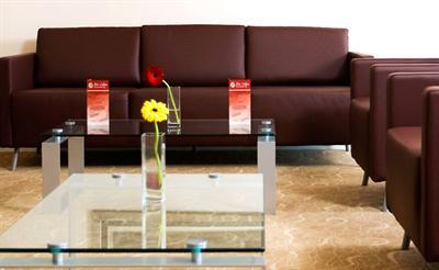 фото отеля Maldron Hotel Smithfield