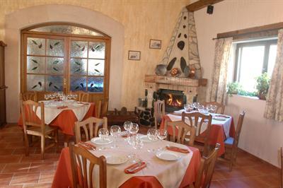 фото отеля Hotel La Senda de los Caracoles Ayllon