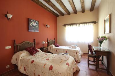фото отеля Hotel La Senda de los Caracoles Ayllon