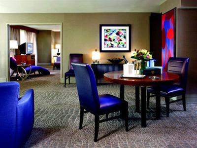 фото отеля Palomar Washington DC, a Kimpton Hotel