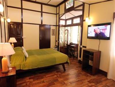 фото отеля Cafe Shillong Bed & Breakfast