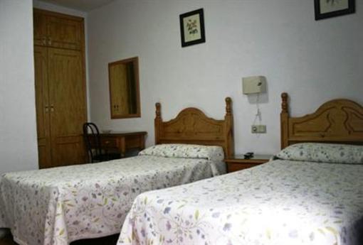 фото отеля Hostal San Ramon