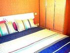 фото отеля Moon River Apartment Hotel Chengdu