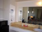 фото отеля Somerville Inn & Suites (Texas)