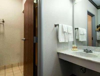 фото отеля Days Inn Lisbon