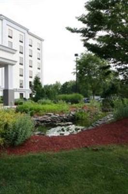 фото отеля Hampton Inn Long Island - Brookhaven