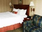 фото отеля Hampton Inn Long Island - Brookhaven