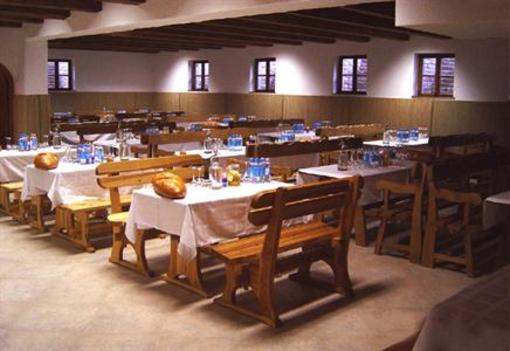 фото отеля Gastland M1 Restaurant & Conference Center