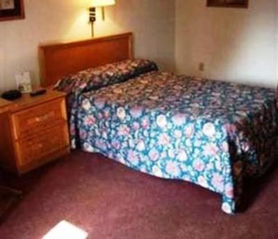 фото отеля Relax Inn Lancaster
