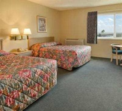 фото отеля Americas Best Value Inn Kettleman City