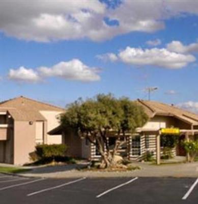 фото отеля Americas Best Value Inn Kettleman City