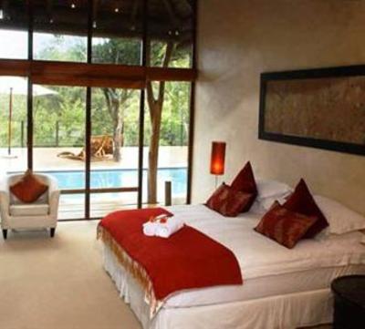 фото отеля Trogon House and Forest Spa