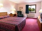 фото отеля Saukville/Port Washington Super 8 Motel