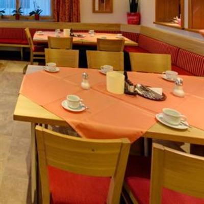 фото отеля Unterkrämerhof Hotel Pension Fusch an der Grossglocknerstrasse