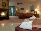 фото отеля Crescent Lodge & Country Inn