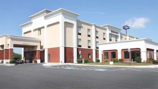 фото отеля Hampton Inn Pine Grove