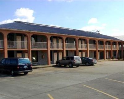 фото отеля Executive Inn Scottsville