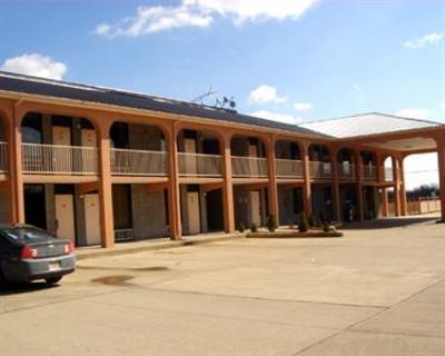 фото отеля Executive Inn Scottsville