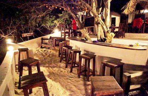 фото отеля Red Monkey Beach Lodge