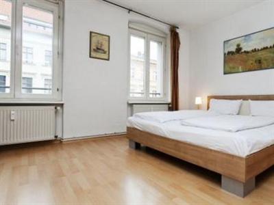 фото отеля Appartment Christine Berlin