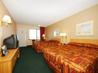 Super 8 Motel Lindsay Olive Tree Inn