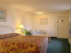 фото отеля Super 8 Motel Lindsay Olive Tree Inn