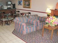 Country Hearth Inn - Bowling Green
