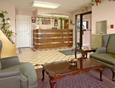 фото отеля Days Inn Guntersville