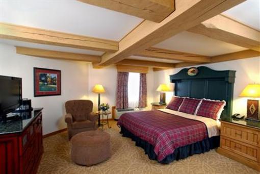 фото отеля Lake Lawn Resort
