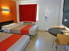 фото отеля Motel 6 San Antonio - Fiesta