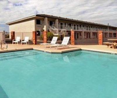 фото отеля Days Inn East Mesa
