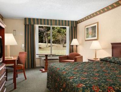 фото отеля Howard Johnson Elizabethtown