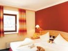 фото отеля Riesers Kinderhotel Buchau Maurach