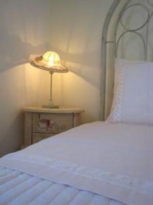 фото отеля Pension Flora Rooms and Suites