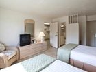 фото отеля Legacy Harbour Hotel & Suites