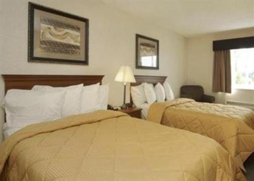 фото отеля Comfort Inn & Suites Dimondale