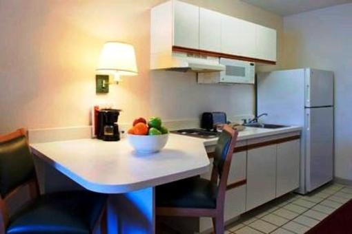 фото отеля Extended Stay America - Kansas City - Overland Park - Nall Ave