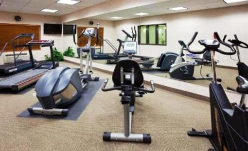 фото отеля Holiday Inn Express Yankton