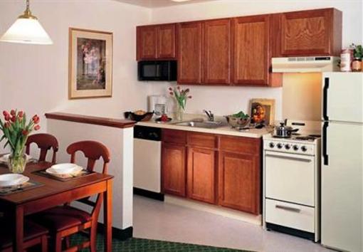 фото отеля TownePlace Suites Detroit Sterling Heights