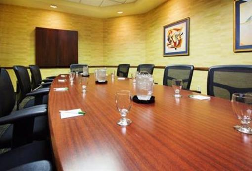 фото отеля Holiday Inn Austin Conference Center