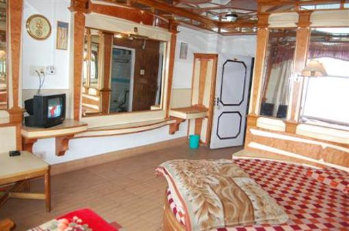 фото отеля Hotel Gulmarg Regency