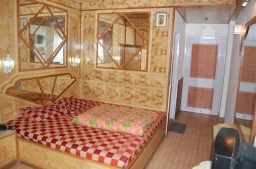 фото отеля Hotel Gulmarg Regency