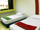 фото отеля Sayang-Sayang Youth Hostel